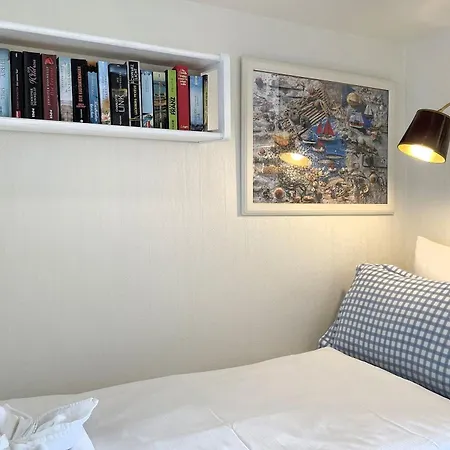 Klaar Kiming- Meerblick 1b, Sandwall *